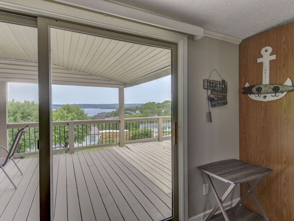 269 Moore Lane, Blue Eye, MO 65611