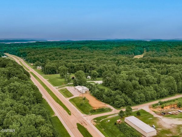 11180 US-79, Springville, TN 38256