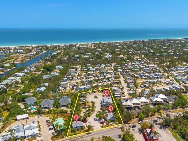 1039 & 1041 Periwinkle Way, Sanibel, FL