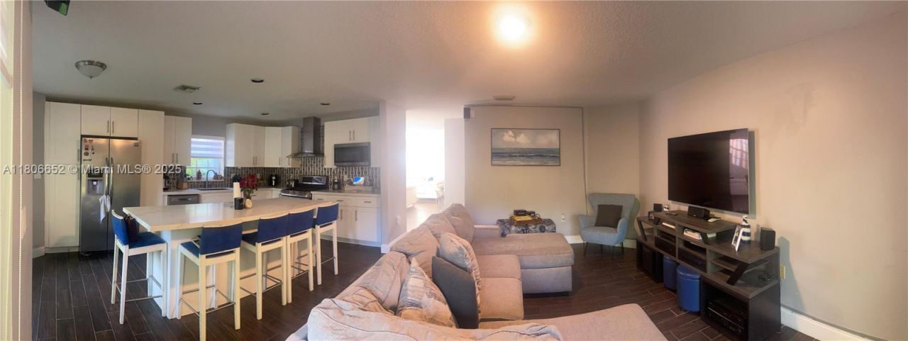 2220 NW 137th Ave, Sunrise, FL 33323 Photo