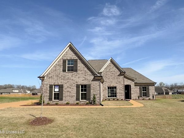748 Lucas Lane, Hernando, MS 38632