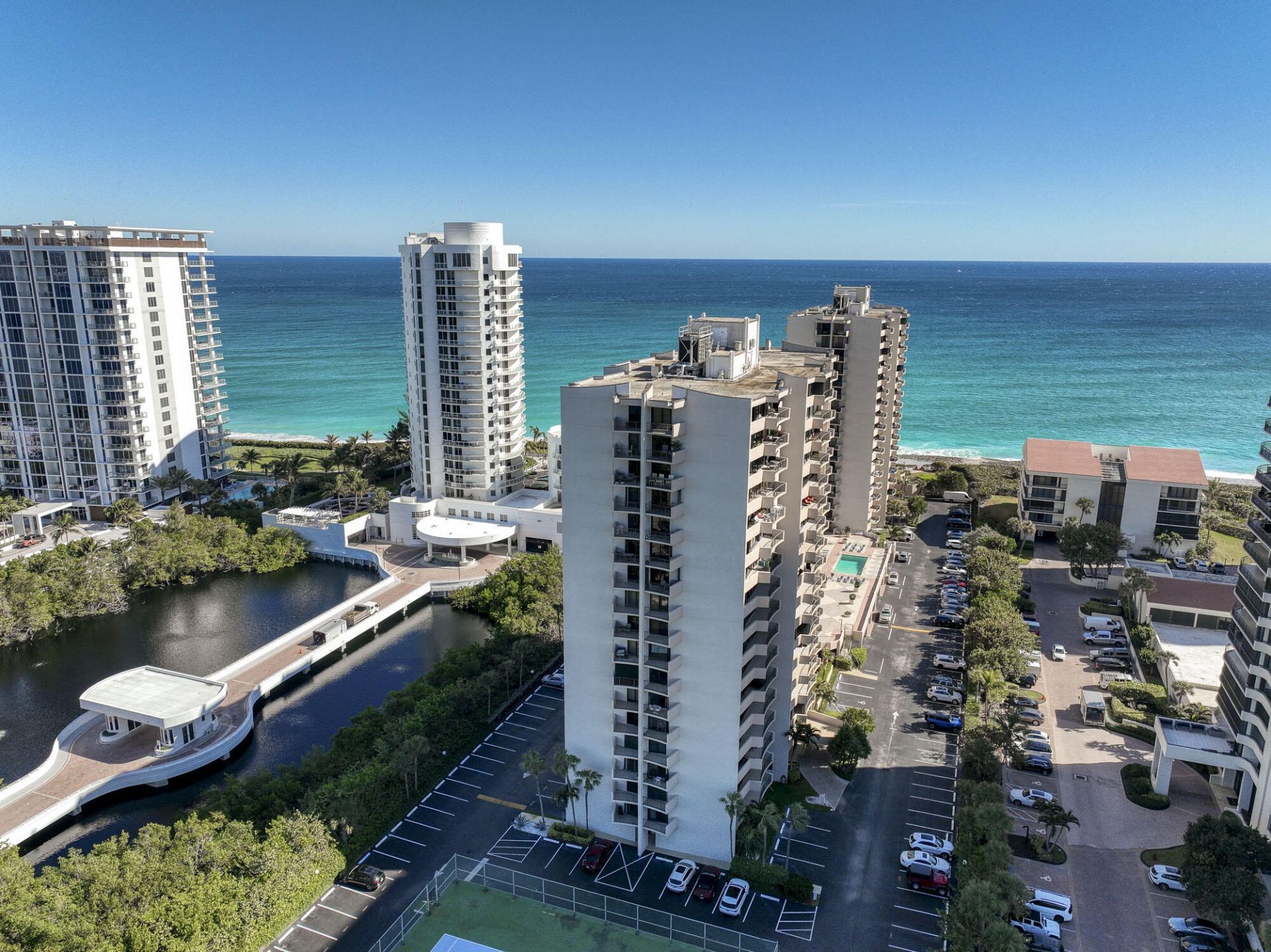 4200 N Ocean Drive, Unit 1-1405, Singer Island, FL 33404 Photo