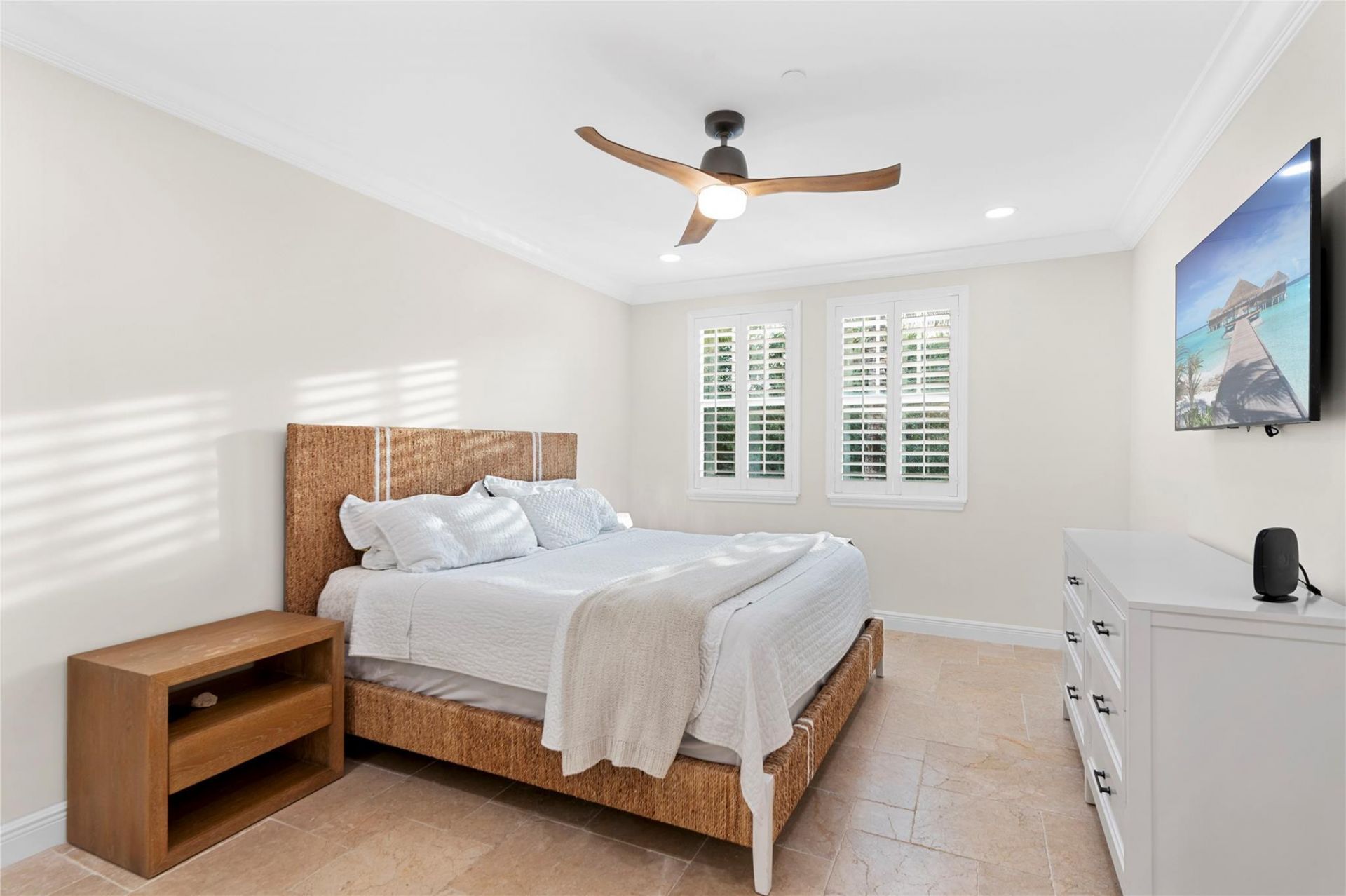 220 NE 15th Ave, Unit 220, Fort Lauderdale, FL 33301 Photo