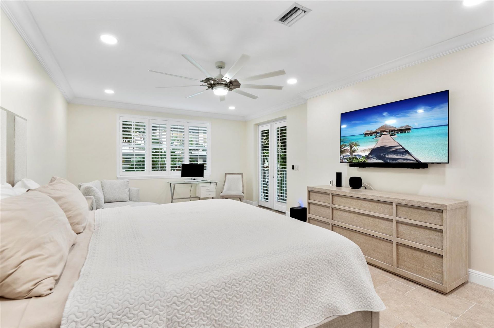 220 NE 15th Ave, Unit 220, Fort Lauderdale, FL 33301 Photo