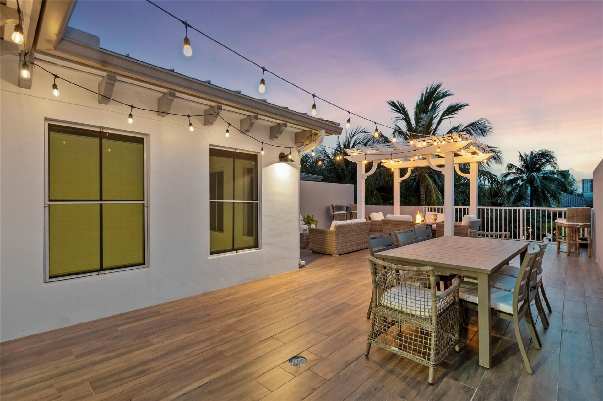 220 NE 15th Ave, Unit 220, Fort Lauderdale, FL 33301 Photo