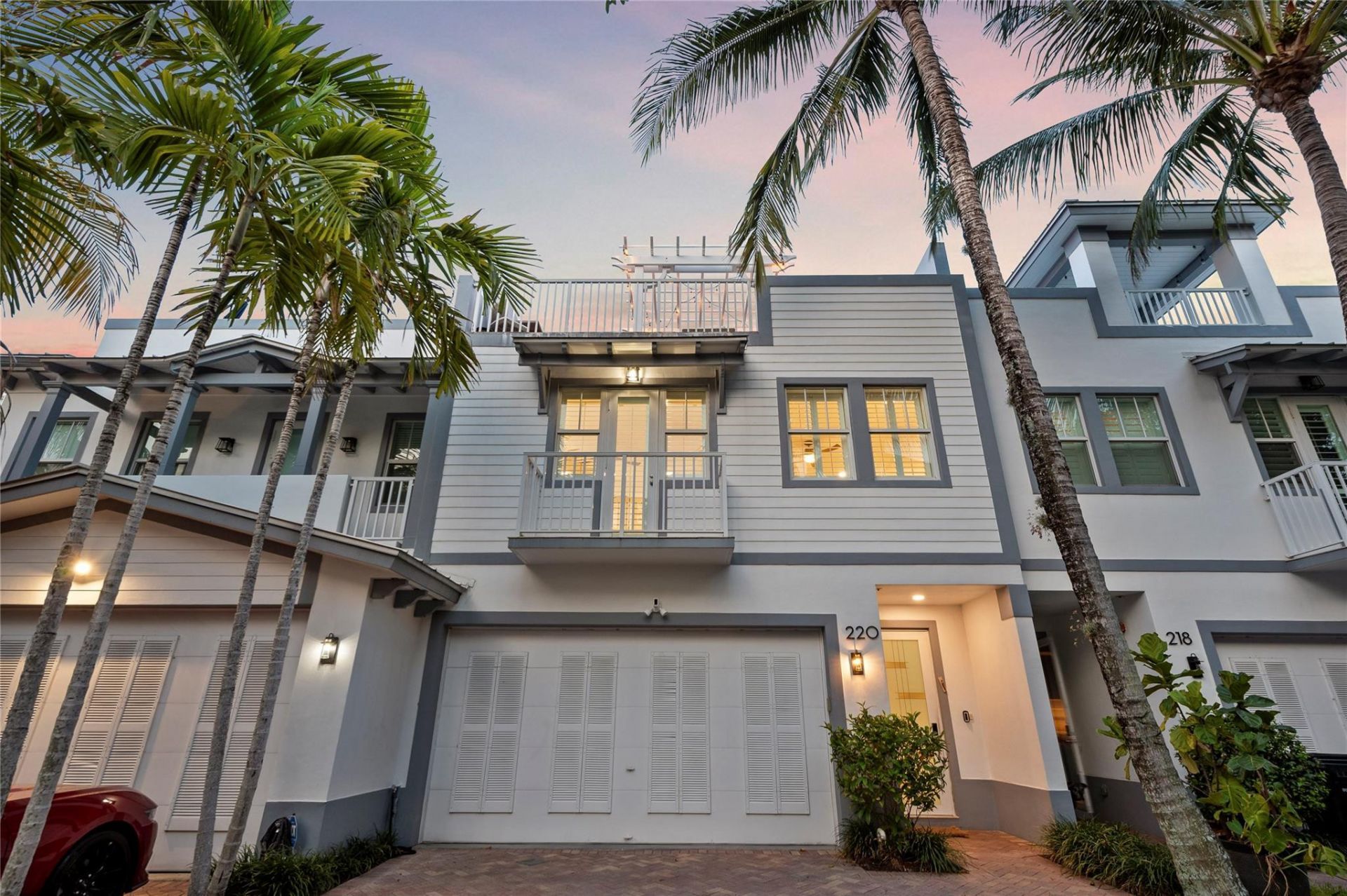 220 NE 15th Ave, Unit 220, Fort Lauderdale, FL 33301 Photo