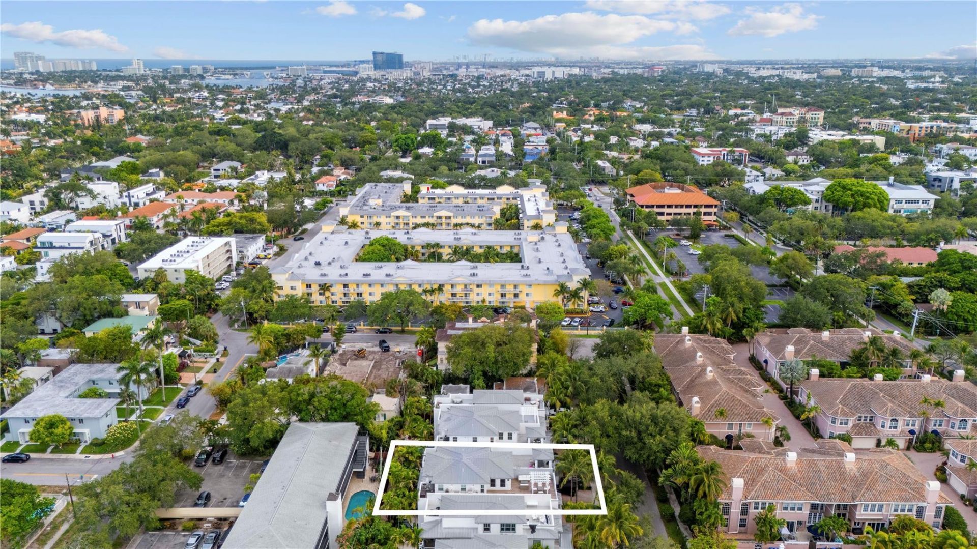 220 NE 15th Ave, Unit 220, Fort Lauderdale, FL 33301 Photo