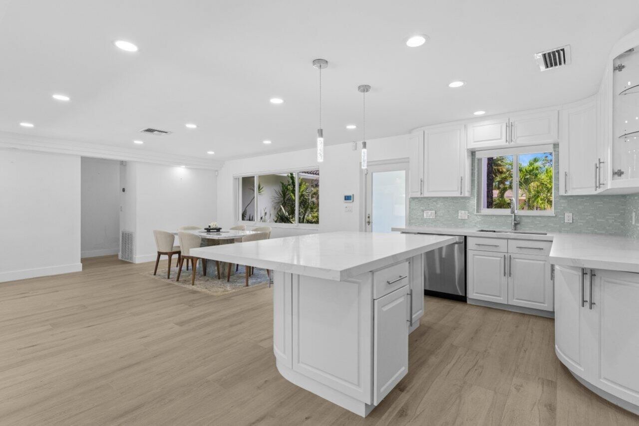 2611 NE 49 Street, Lighthouse Point, FL 33064 Photo