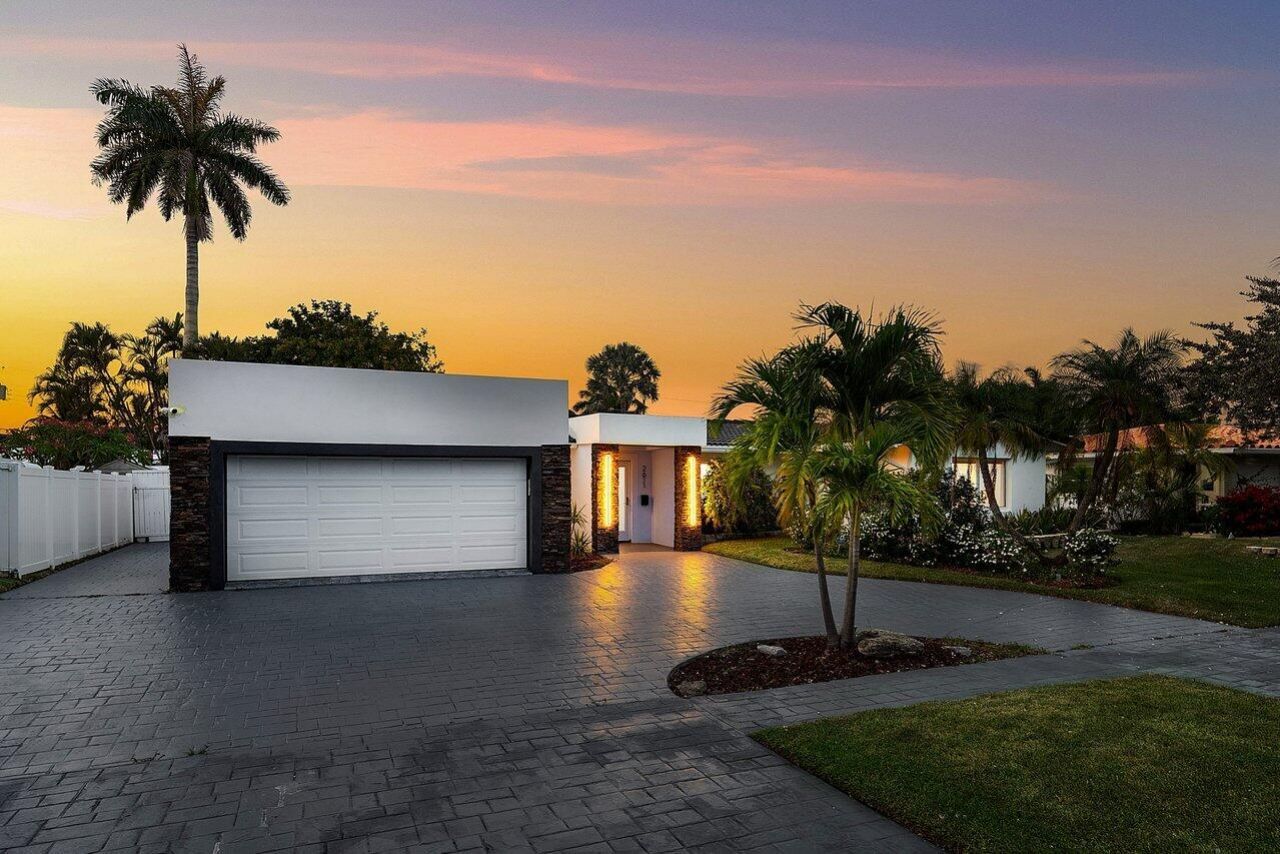 2611 NE 49 Street, Lighthouse Point, FL 33064 Photo