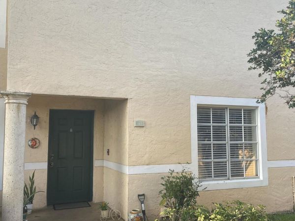 1701 Village Boulevard, Unit 112, West Palm Beach, FL 33409