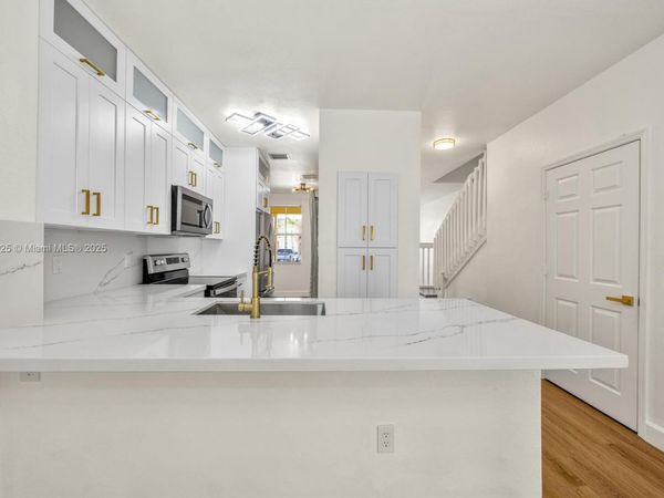 2928 SE 2nd St, Unit 5, Homestead, FL 33033