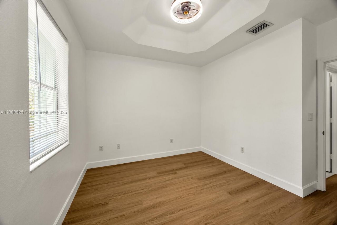 2928 SE 2nd St, Unit 5, Homestead, FL 33033 Photo