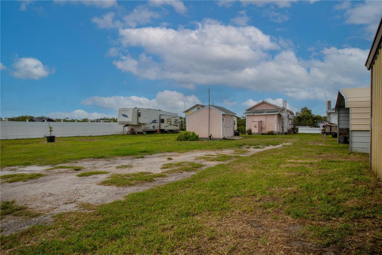 3312 W Shell Point Road, Ruskin, FL 33570 Photo