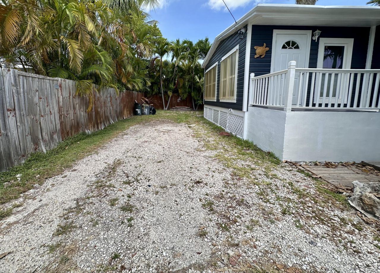 72&74 Ed Swift Road, Big Coppitt, FL 33040 Photo