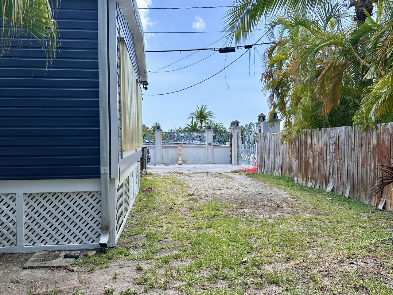 72&74 Ed Swift Road, Big Coppitt, FL 33040 Photo