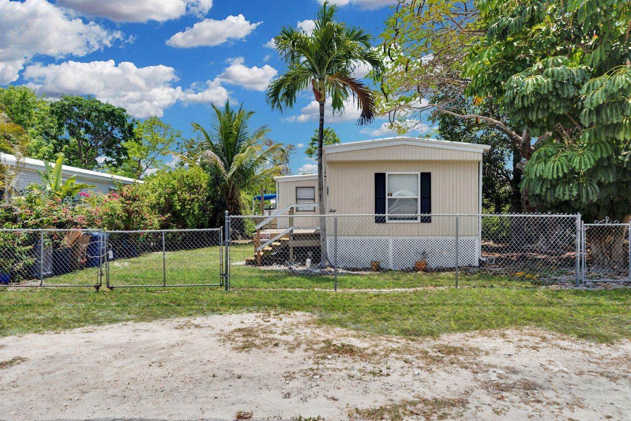 225 Lee Avenue, Key Largo, FL 33037 Photo