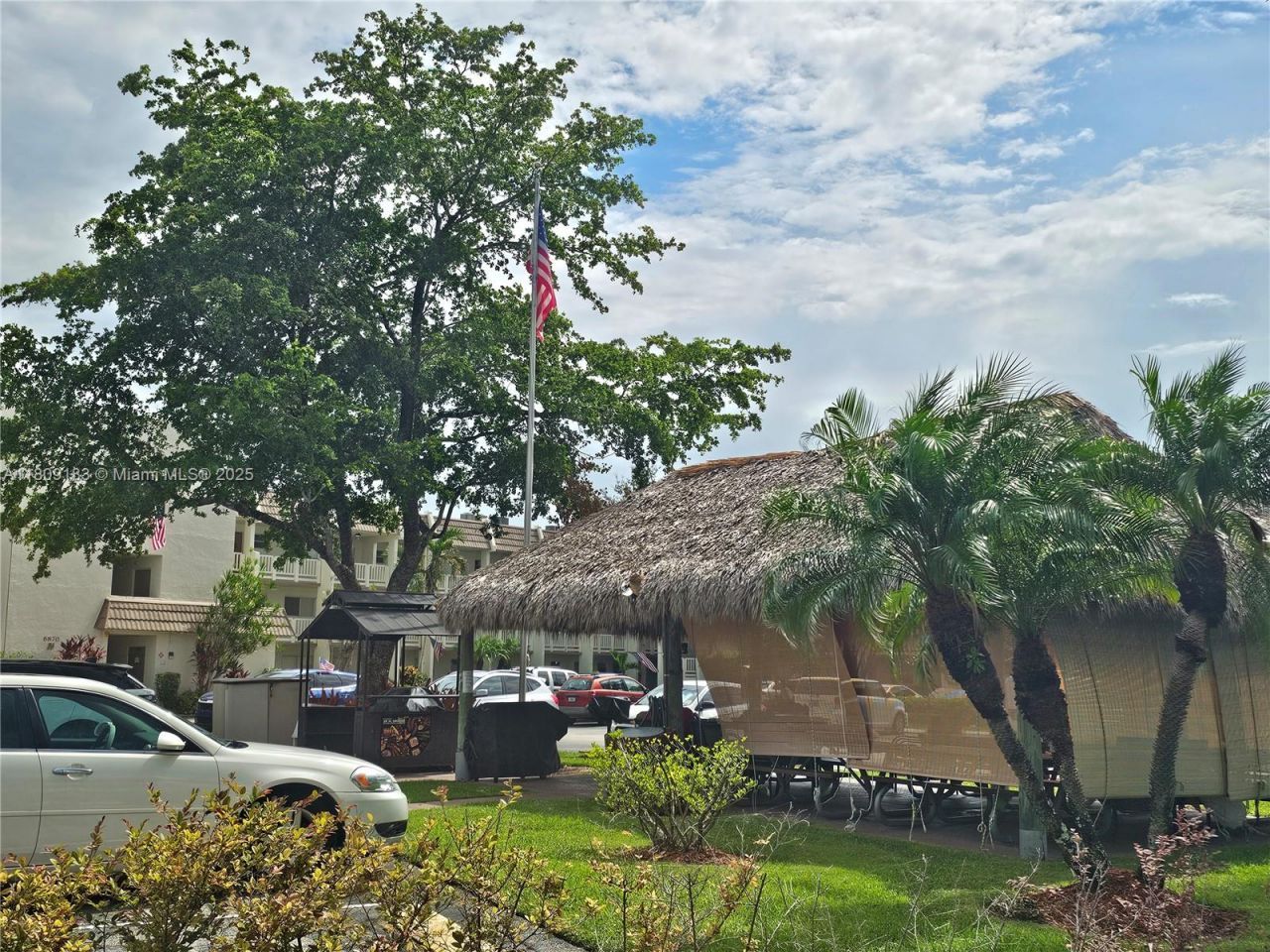 6850 R O Y A L Palm Bl, Unit 209-G, Margate, FL 33063 Photo