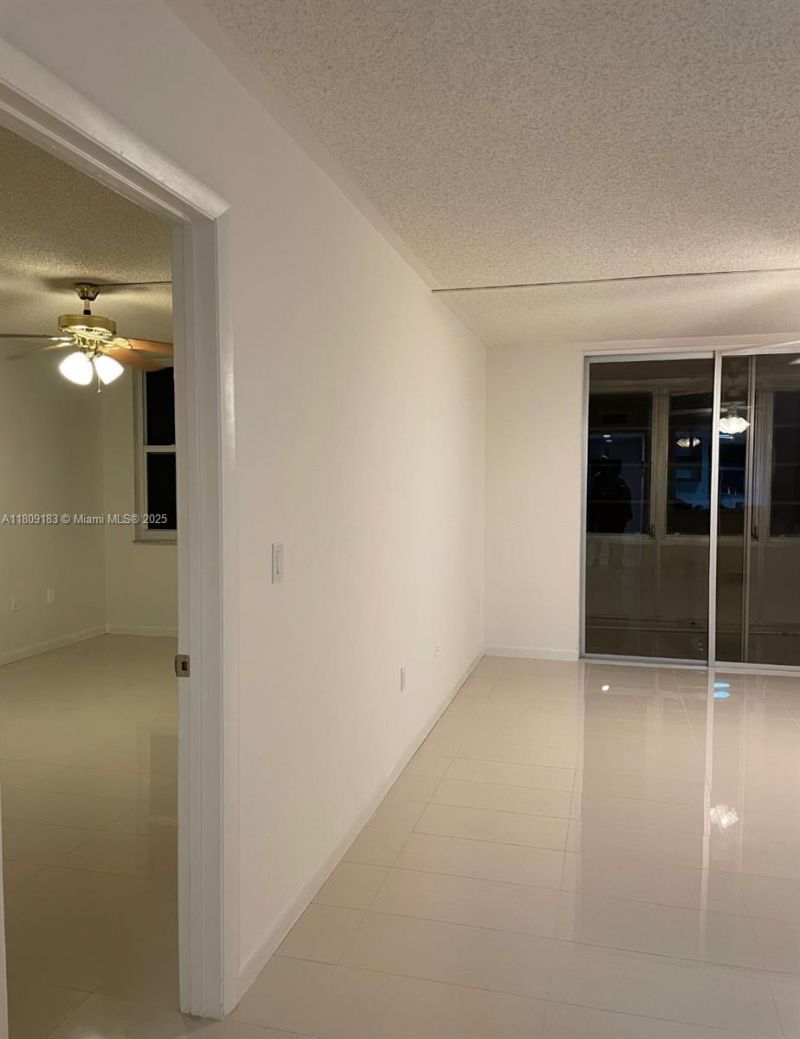 6850 R O Y A L Palm Bl, Unit 209-G, Margate, FL 33063 Photo