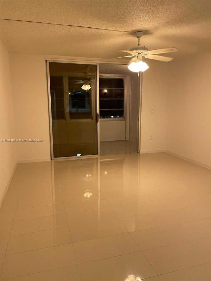 6850 R O Y A L Palm Bl, Unit 209-G, Margate, FL 33063 Photo