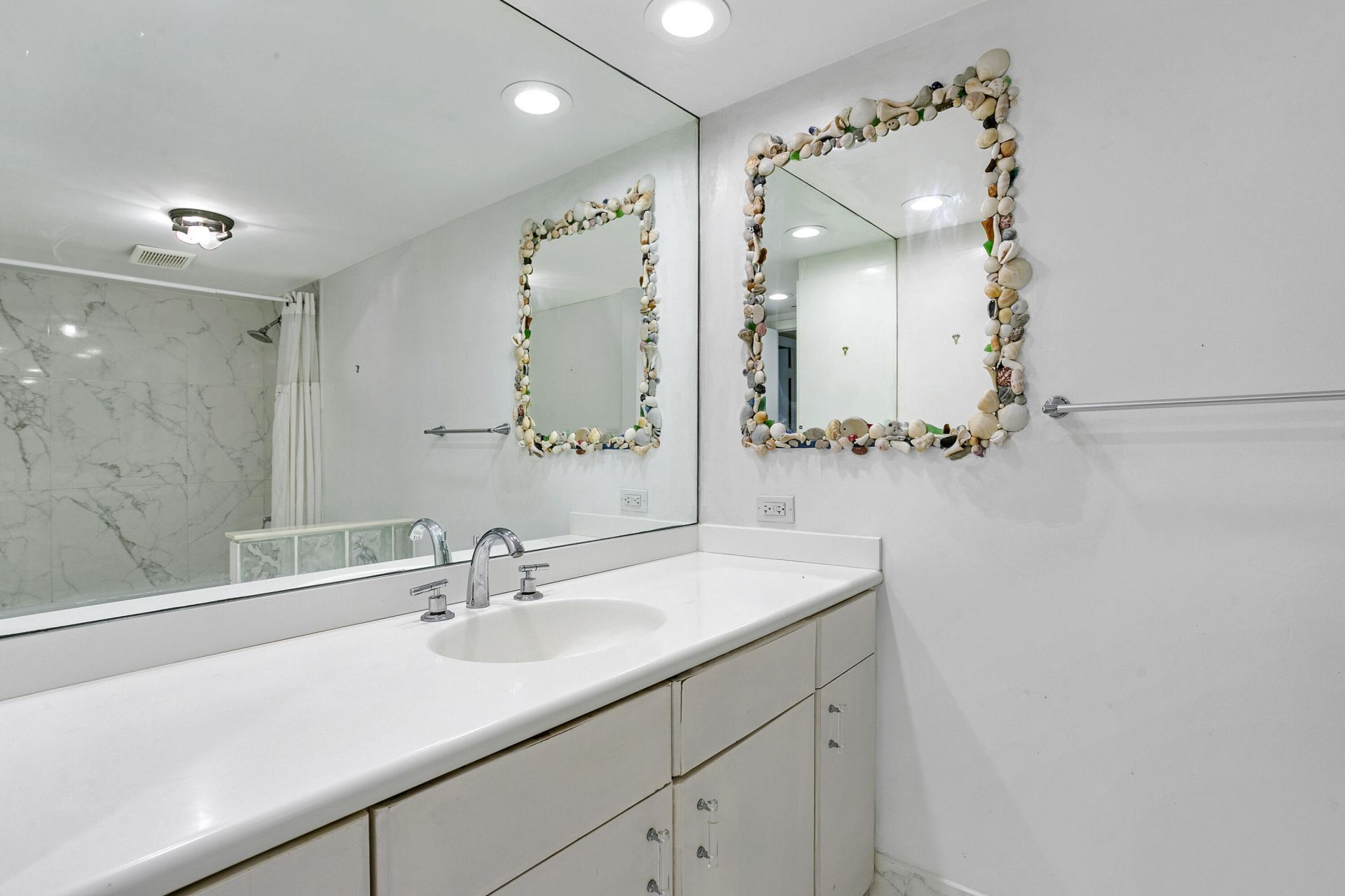 5080 N Ocean Drive, Unit 10c, Singer Island, FL 33404 Photo
