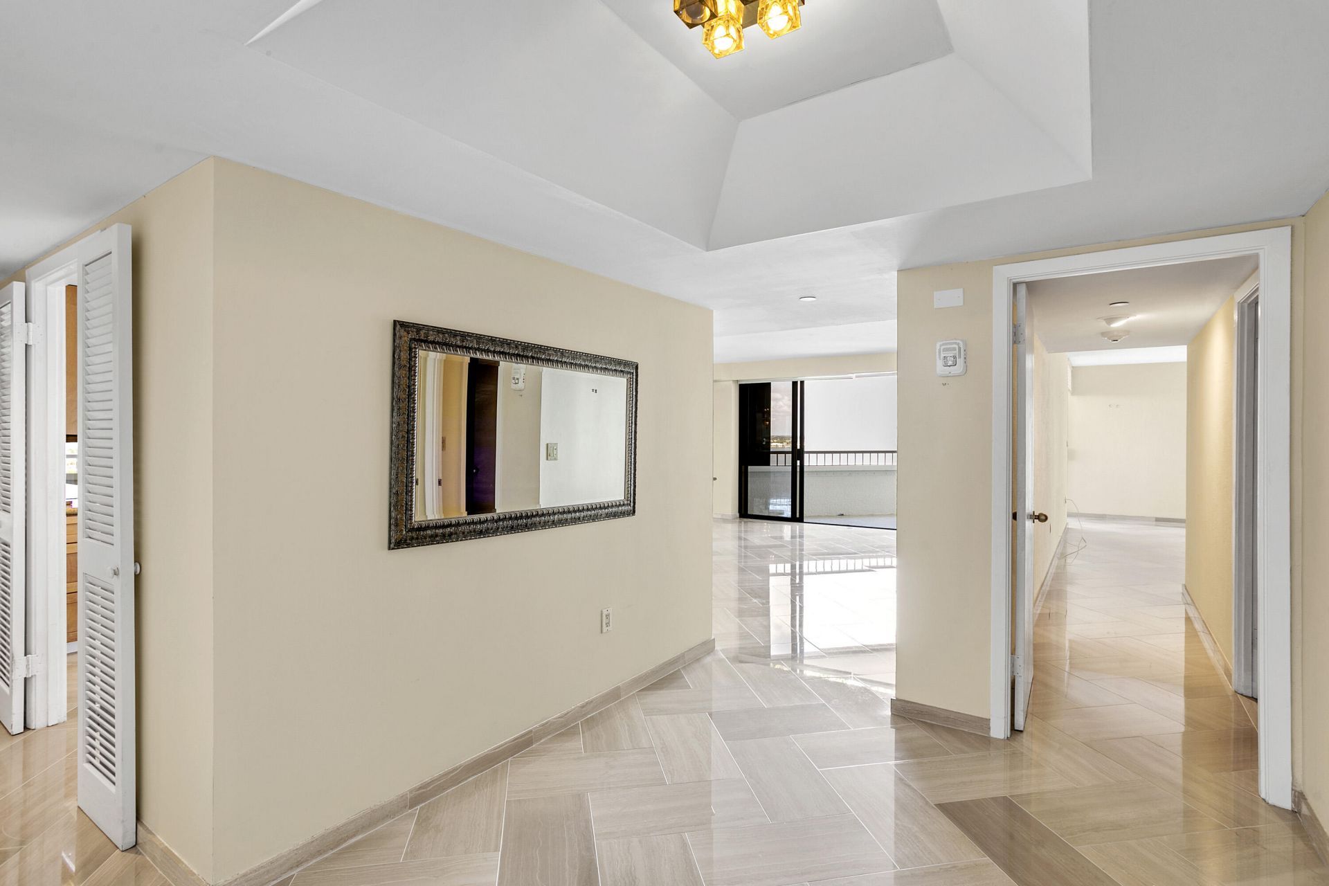 5080 N Ocean Drive, Unit 10c, Singer Island, FL 33404 Photo