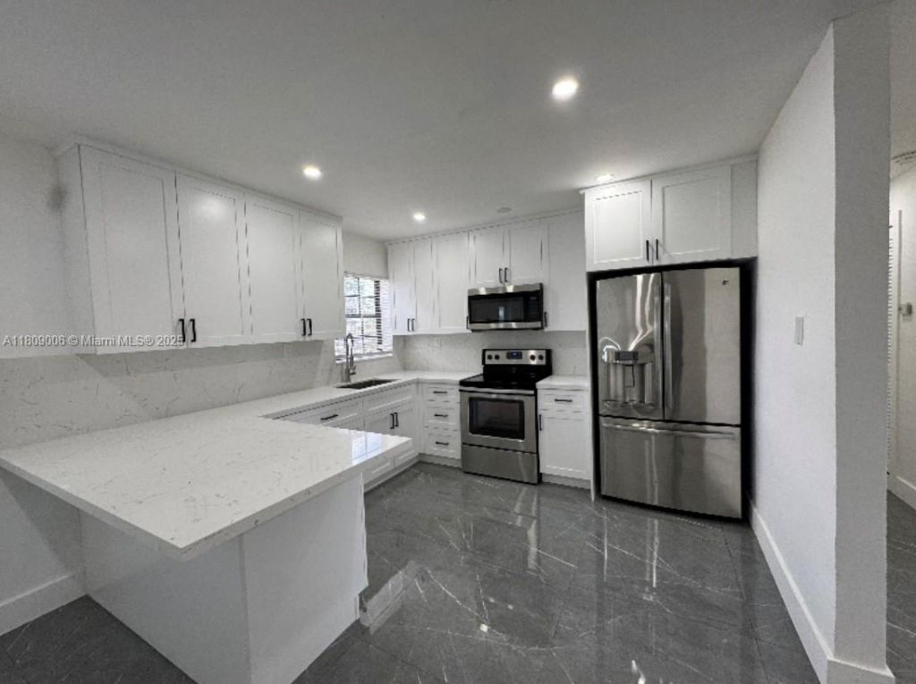 12455 SW 187th Ter, Miami, FL 33177 Photo