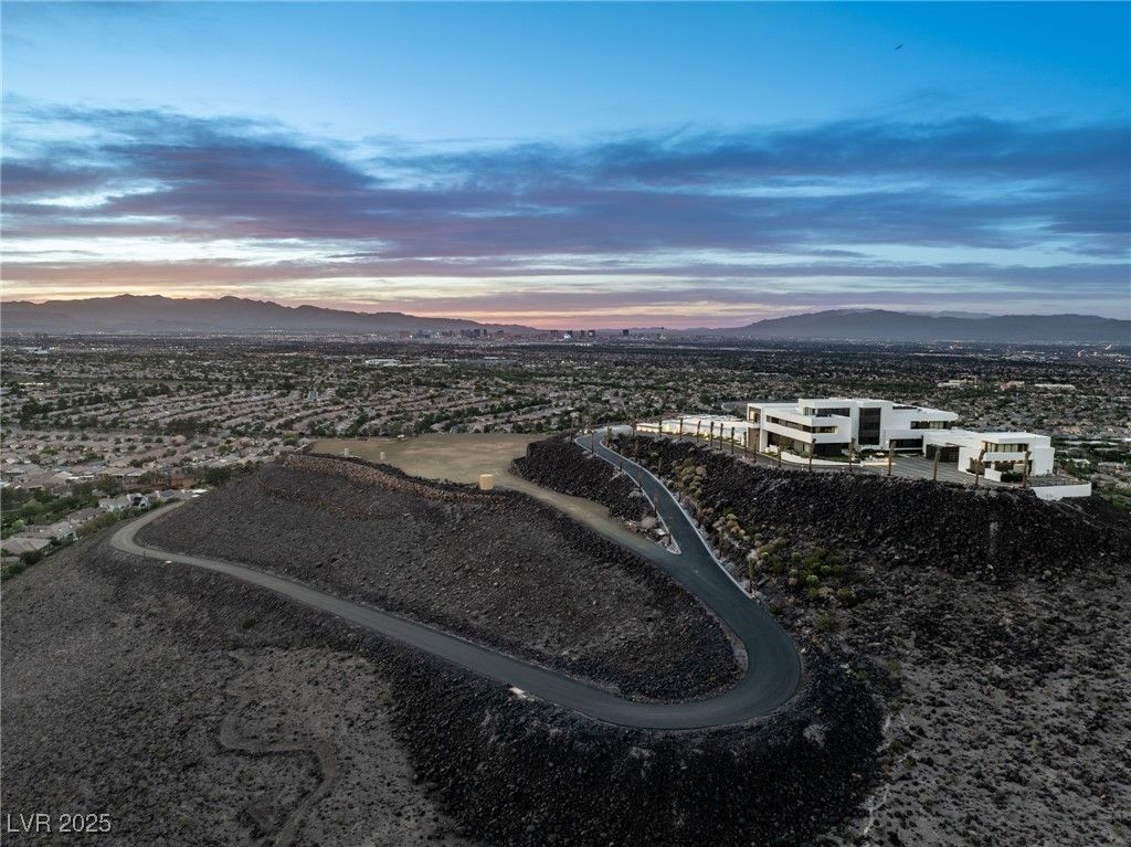 1741 Tangiers Drive, Henderson, NV 89012
