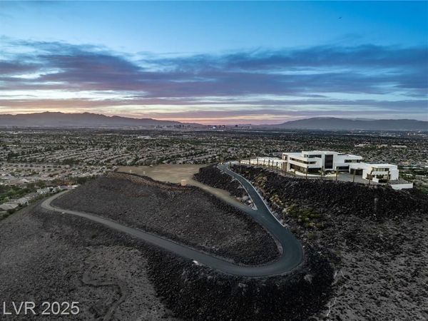 1741 Tangiers Drive, Henderson, NV 89012