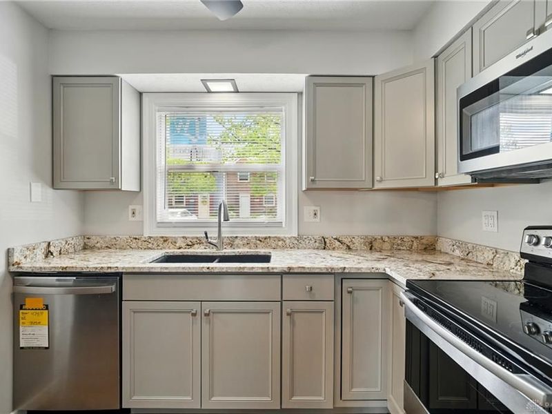 2132 Hewitt Avenue, Dayton, OH 45440 Photo 10