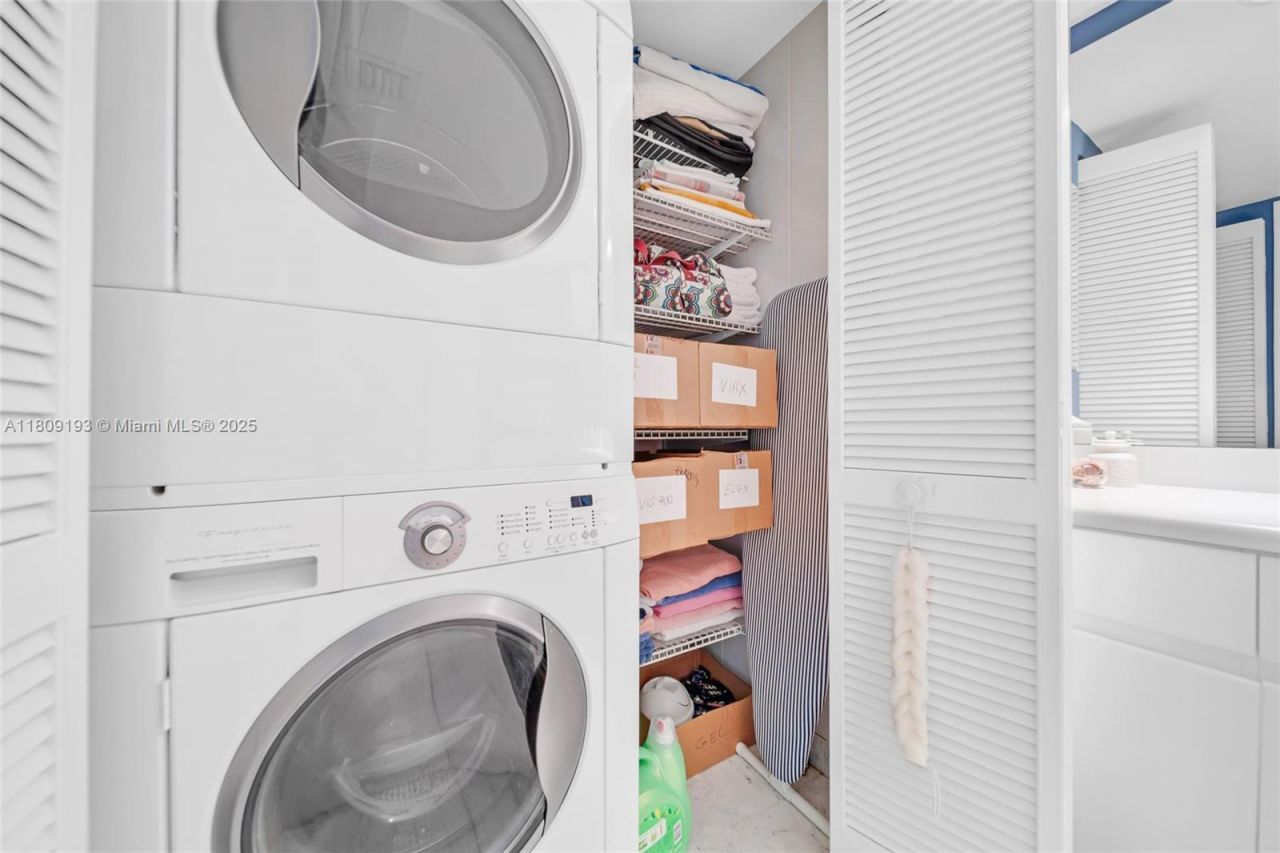 16445 Collins Ave, Unit 2226, Sunny Isles Beach, FL 33160 Photo