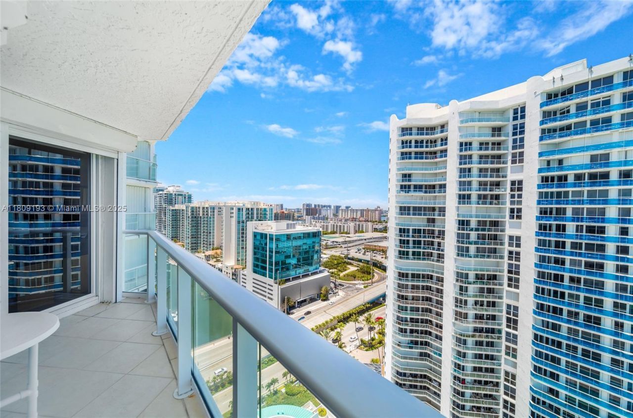 16445 Collins Ave, Unit 2226, Sunny Isles Beach, FL 33160 Photo