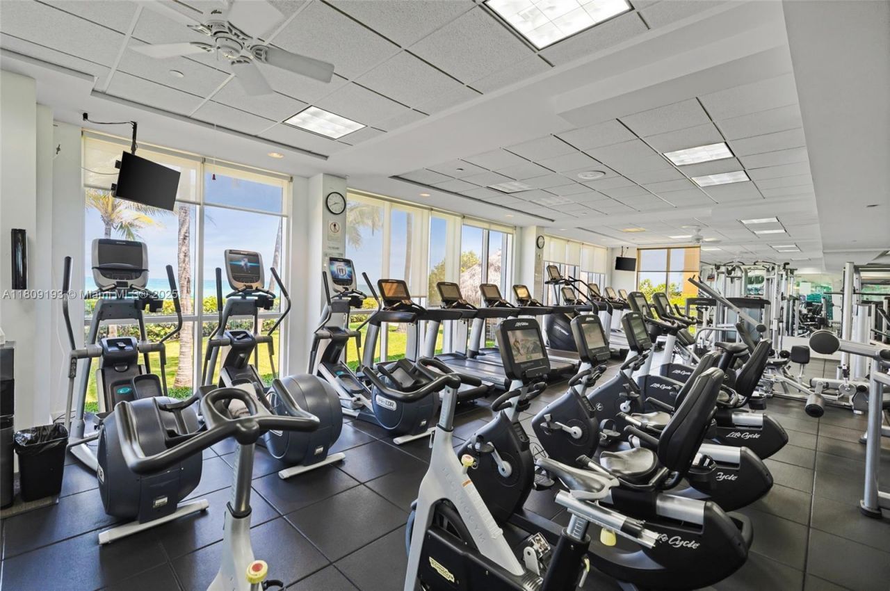 16445 Collins Ave, Unit 2226, Sunny Isles Beach, FL 33160 Photo