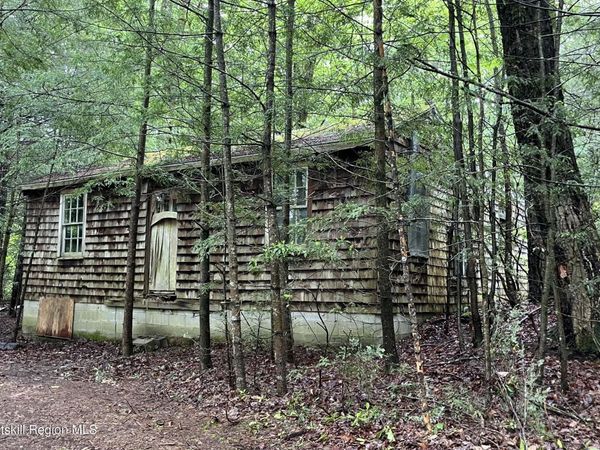 14 Saw Pitt Road, Kerhonkson, NY 12446