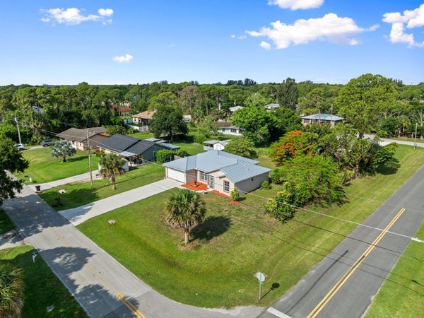 5609 Sunset Boulevard, Fort Pierce, FL 34982