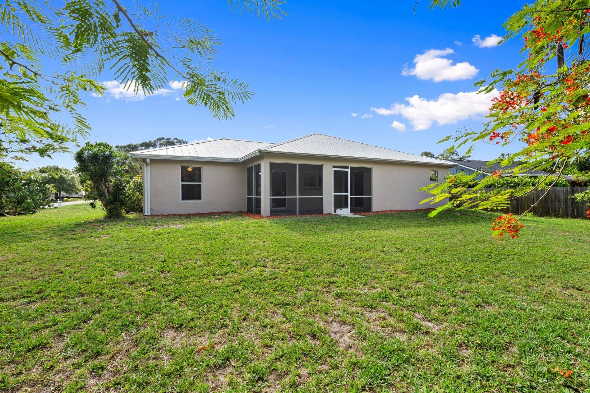 5609 Sunset Boulevard, Fort Pierce, FL 34982 Photo