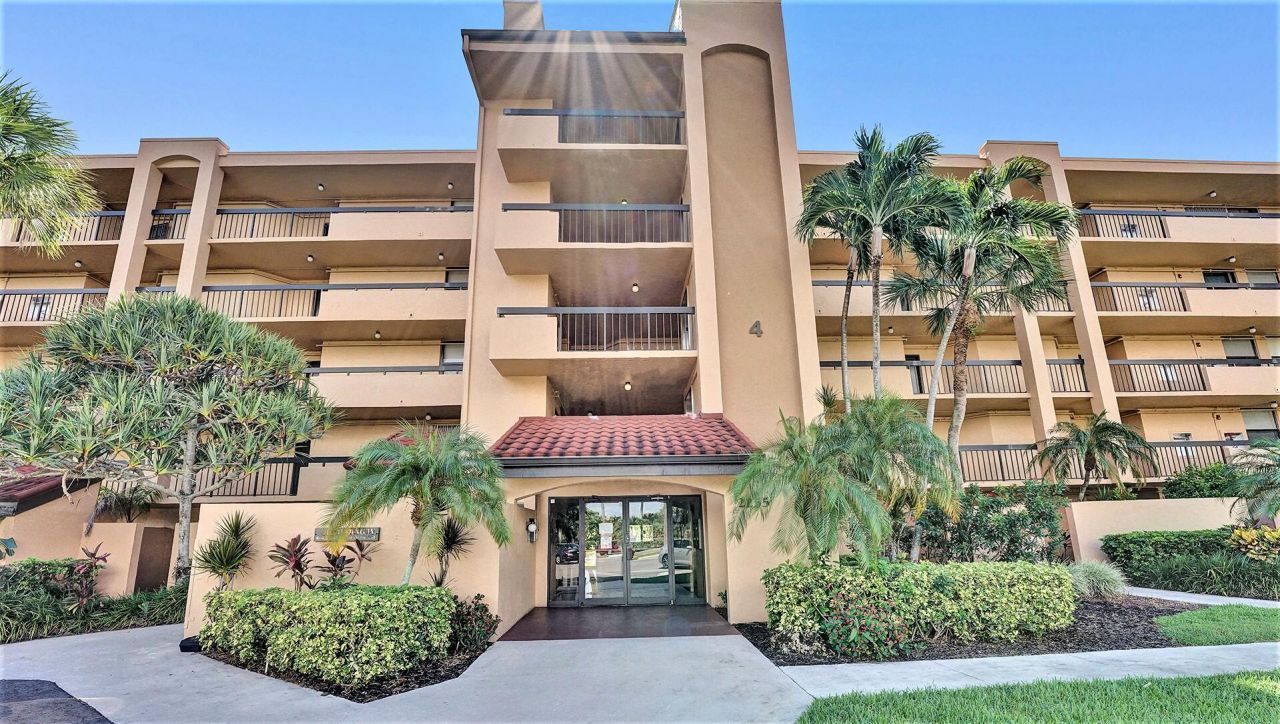 2255 Lindell Boulevard, Unit 4104, Delray Beach, FL 33444 Photo