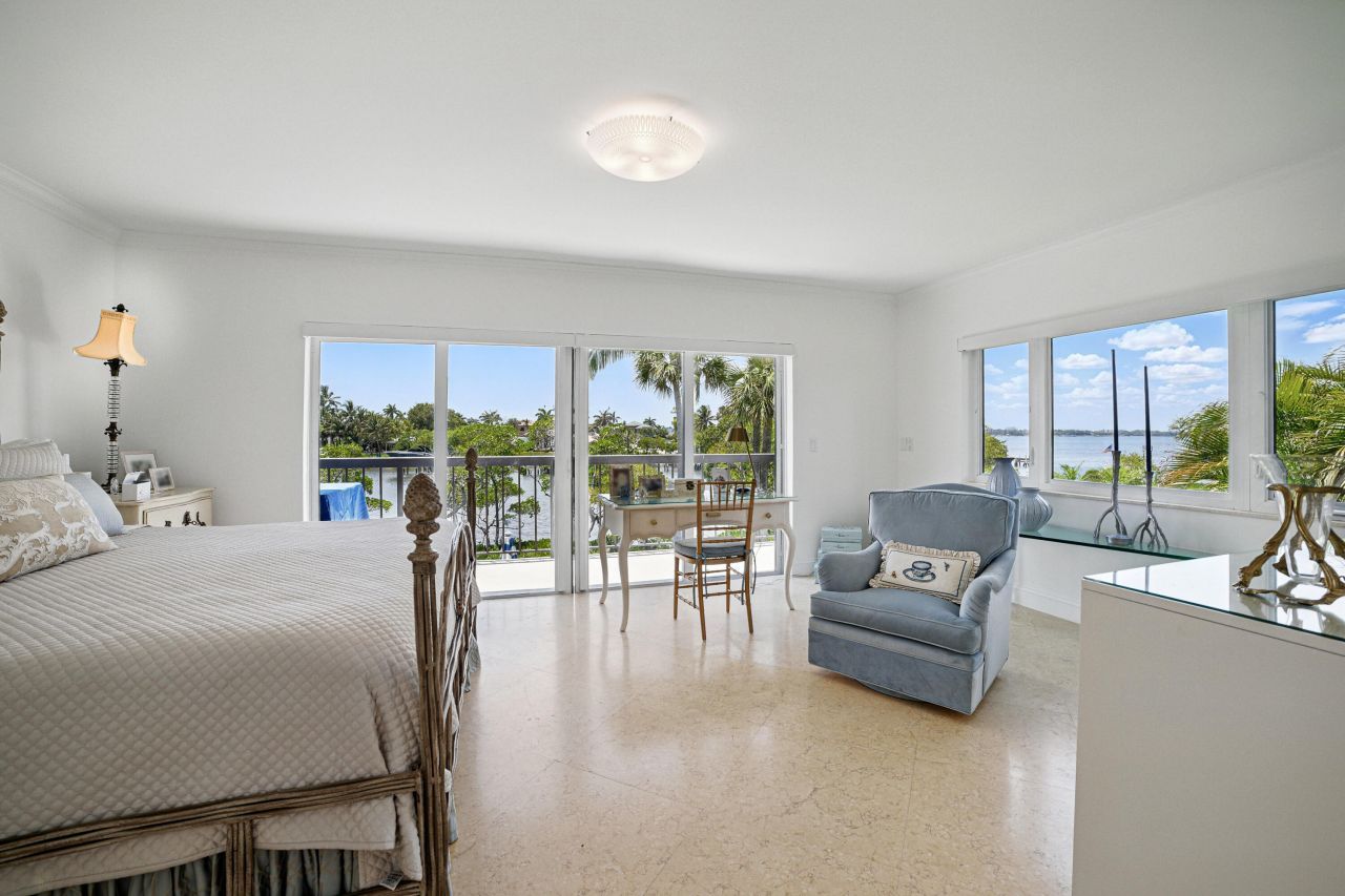 3474 S Ocean Boulevard, Unit 14, Palm Beach, FL 33480 Photo