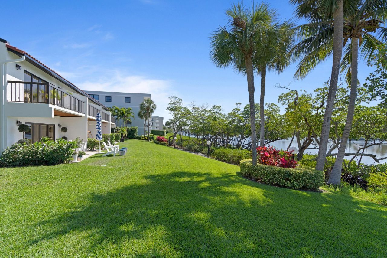 3474 S Ocean Boulevard, Unit 14, Palm Beach, FL 33480 Photo