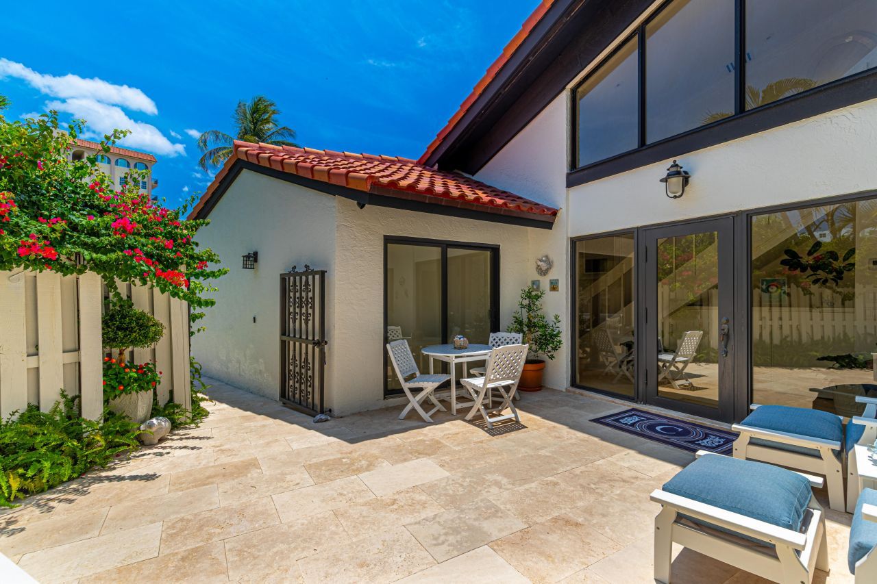 3474 S Ocean Boulevard, Unit 14, Palm Beach, FL 33480 Photo