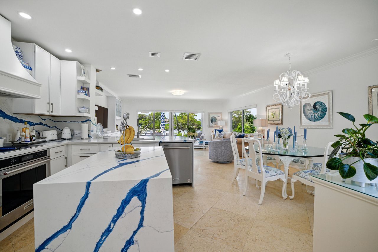 3474 S Ocean Boulevard, Unit 14, Palm Beach, FL 33480 Photo