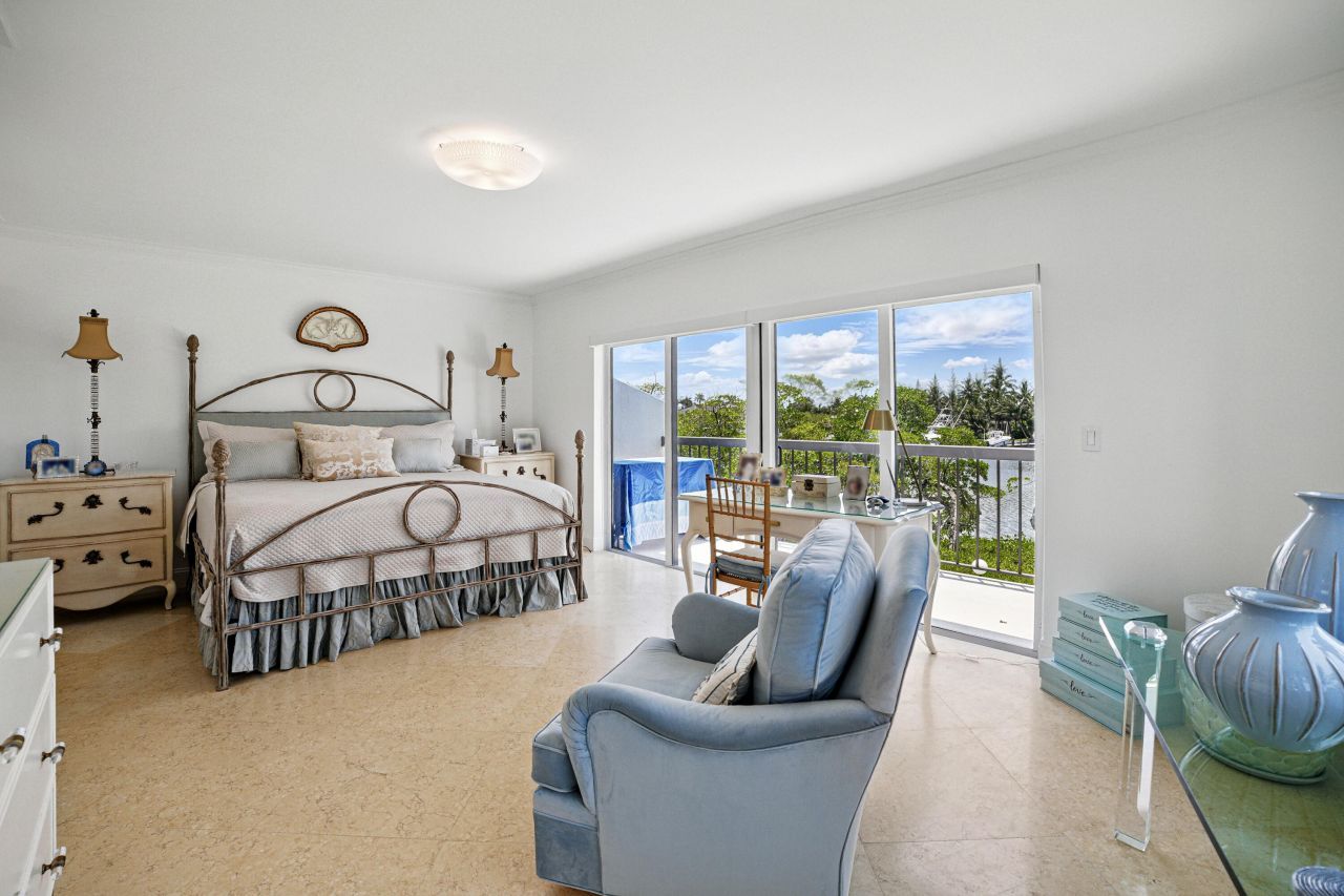 3474 S Ocean Boulevard, Unit 14, Palm Beach, FL 33480 Photo