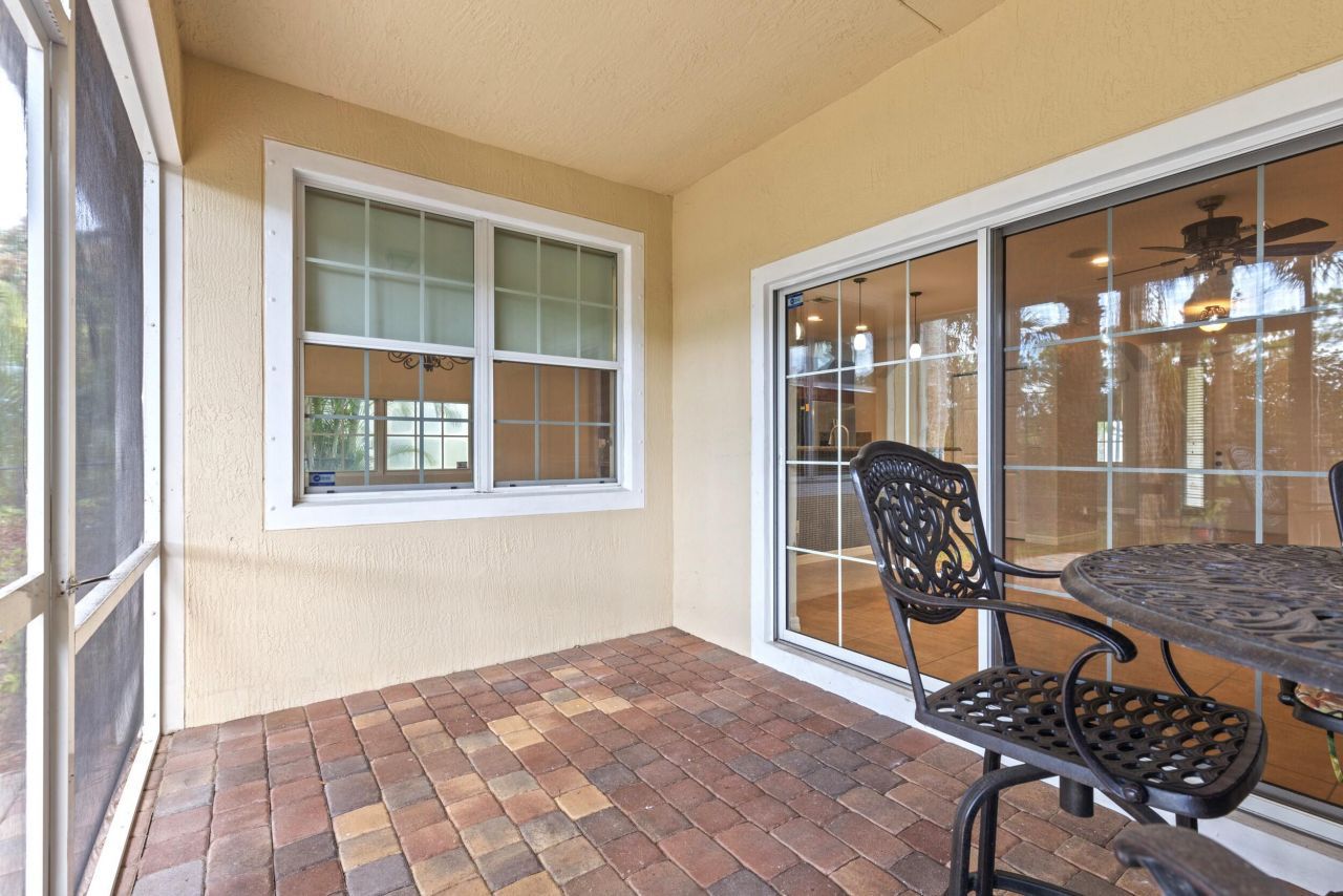 6809 Osage Circle, Greenacres, FL 33413 Photo