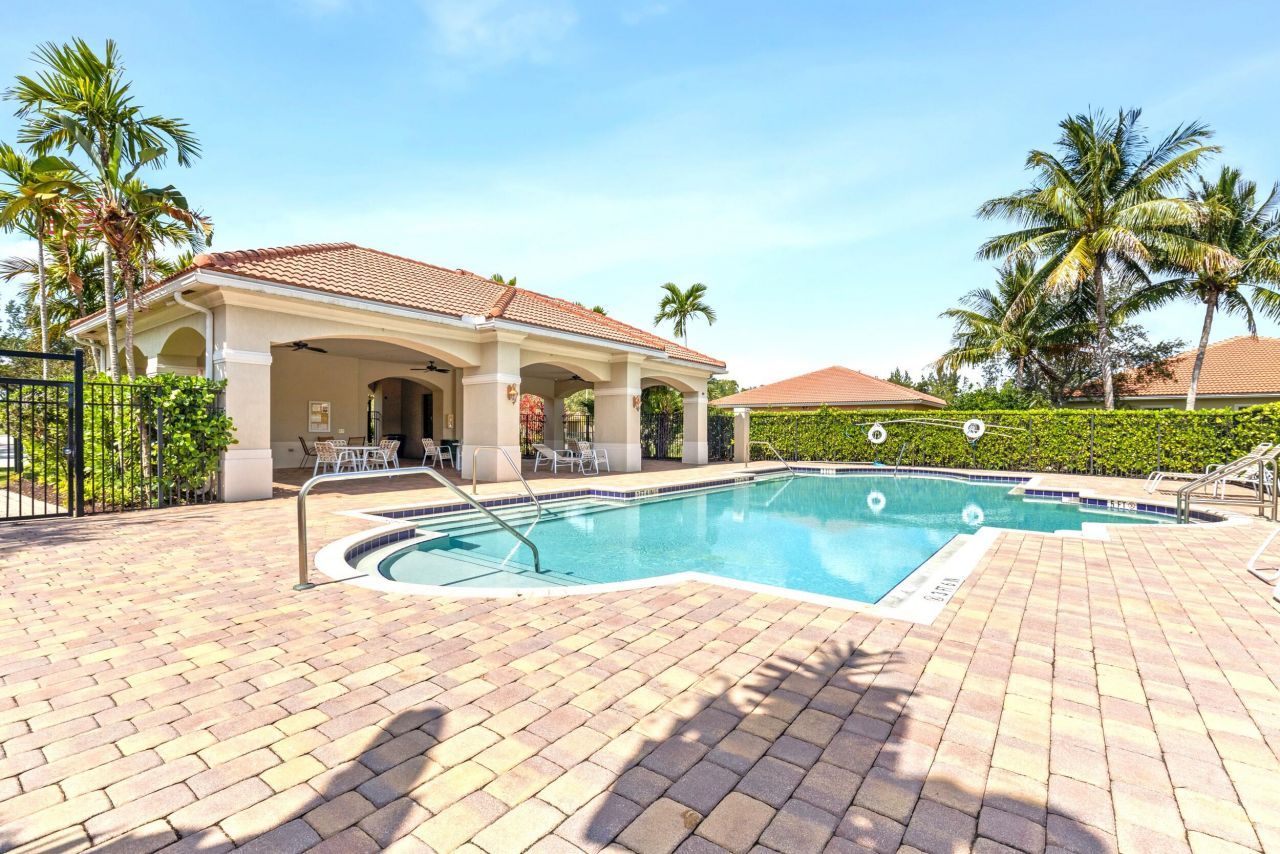 6809 Osage Circle, Greenacres, FL 33413 Photo