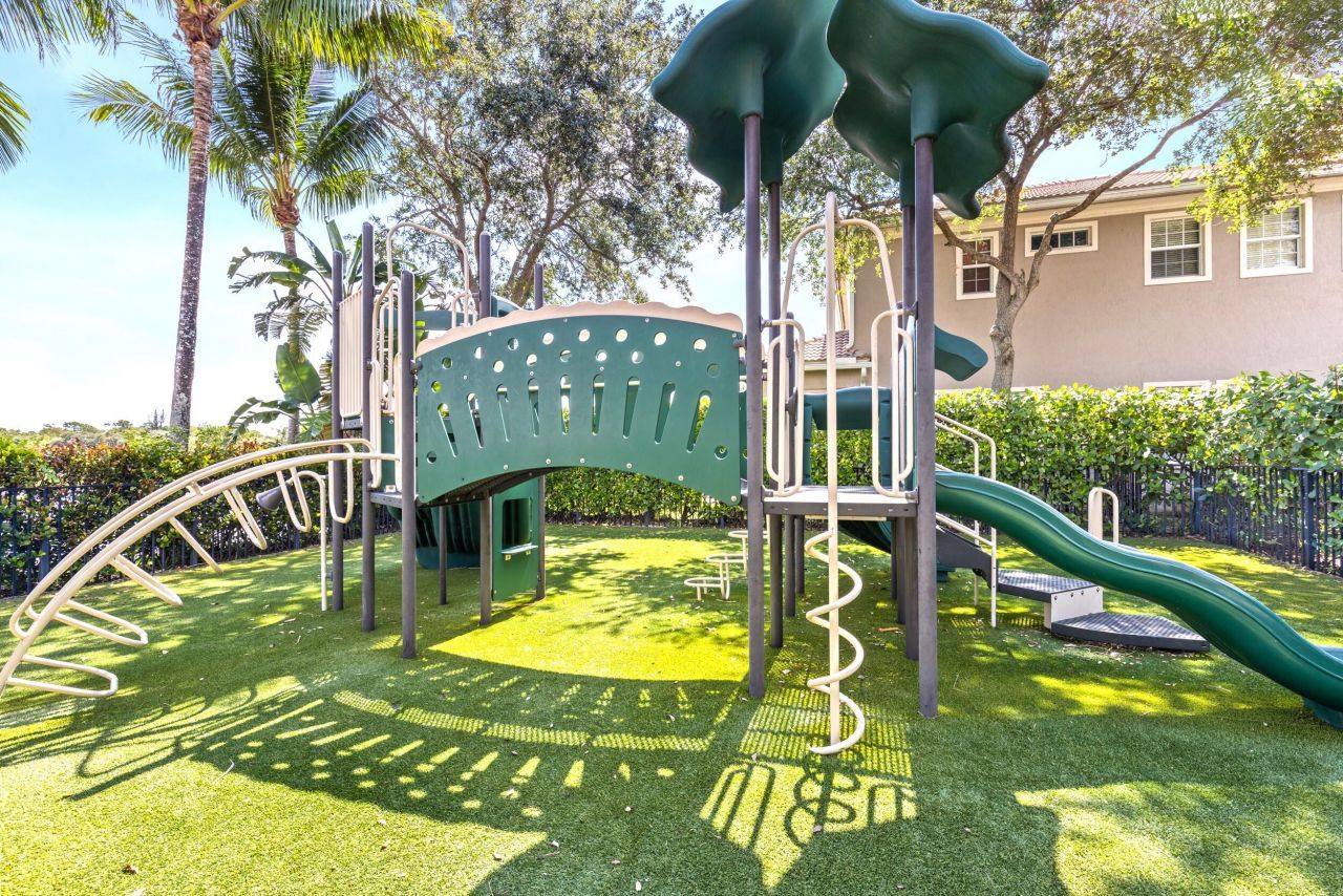 6809 Osage Circle, Greenacres, FL 33413 Photo