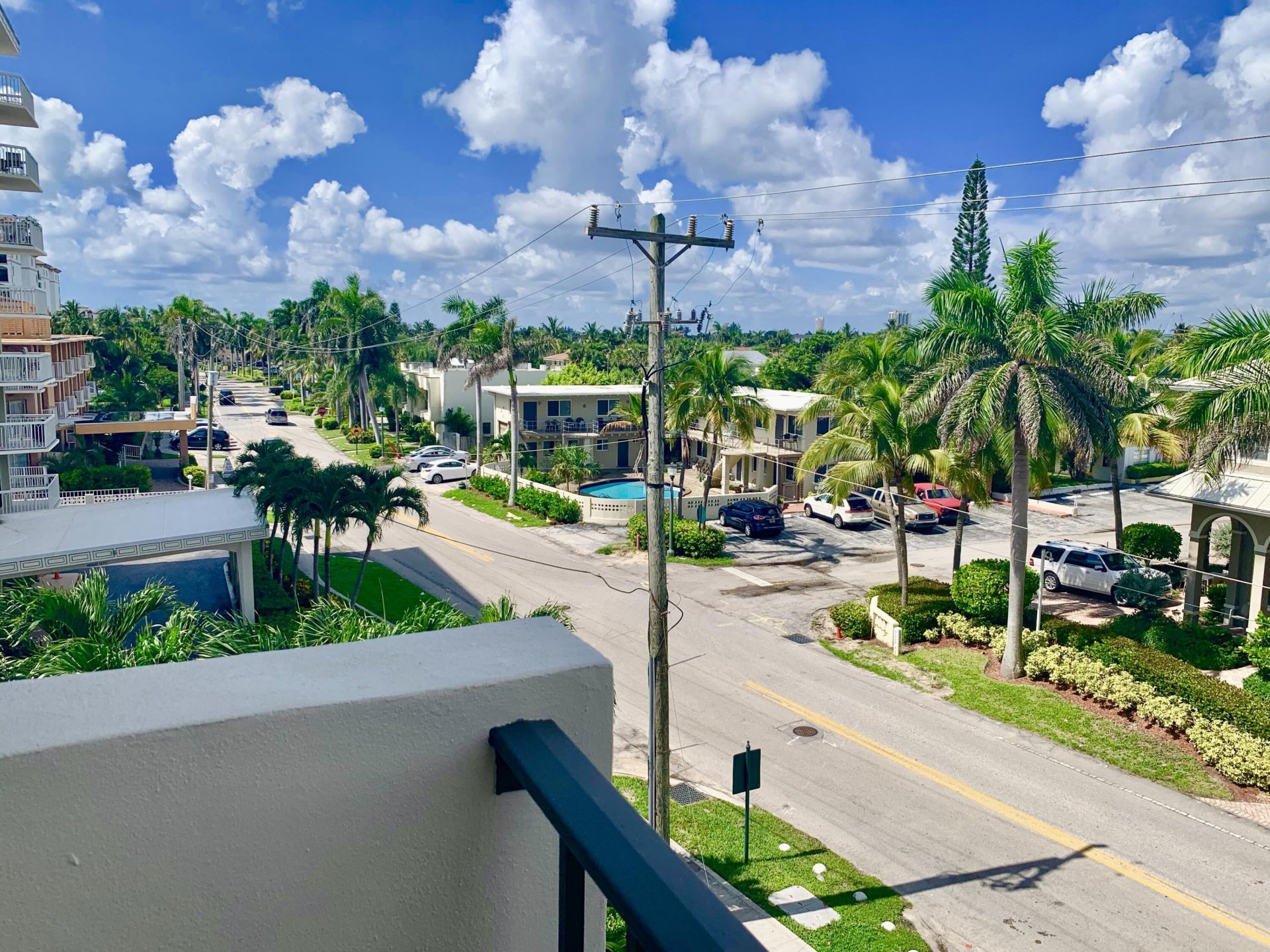 145 Ocean Avenue, Unit 419, Palm Beach Shores, FL 33404 Photo