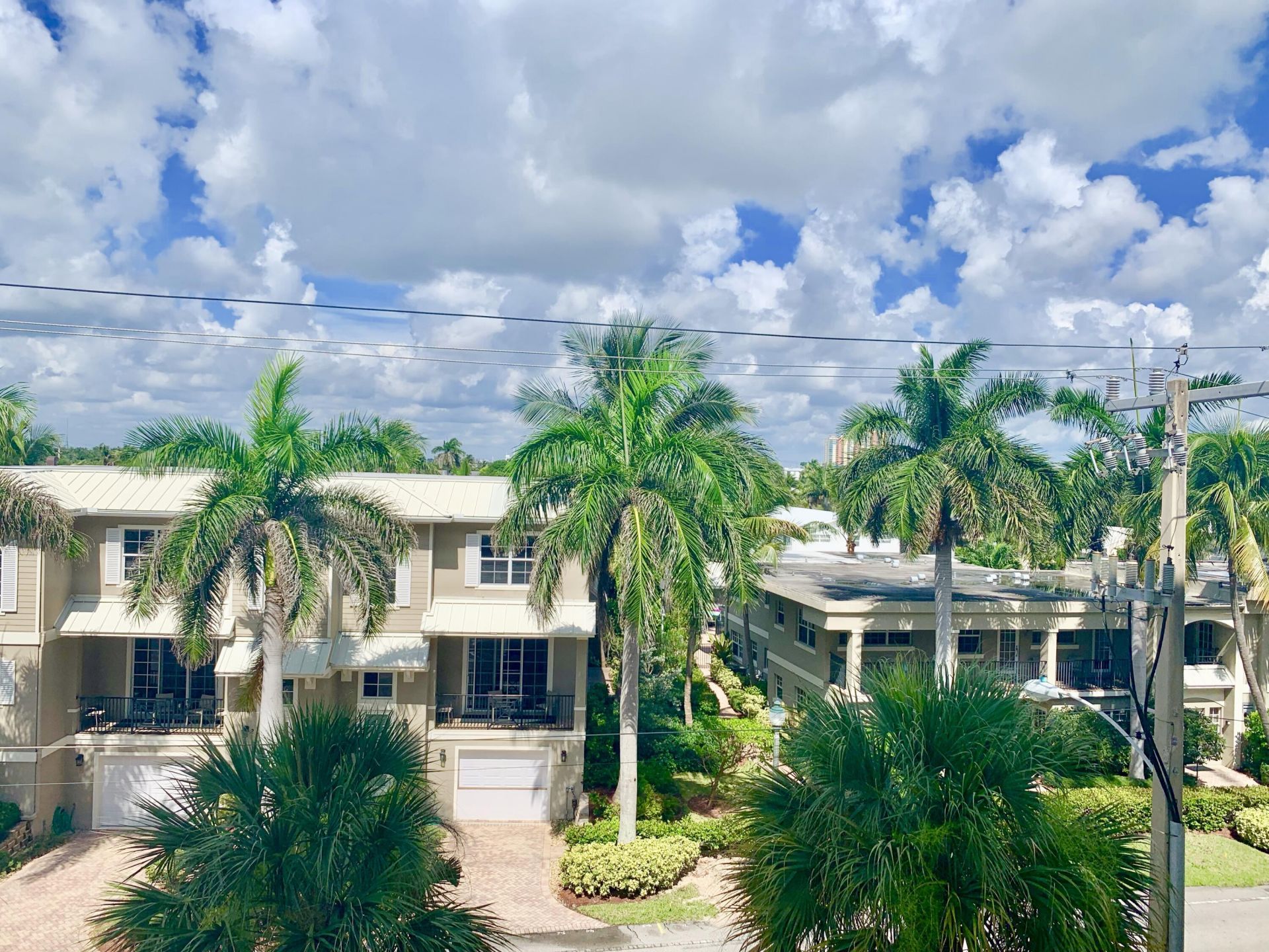 145 Ocean Avenue, Unit 419, Palm Beach Shores, FL 33404 Photo