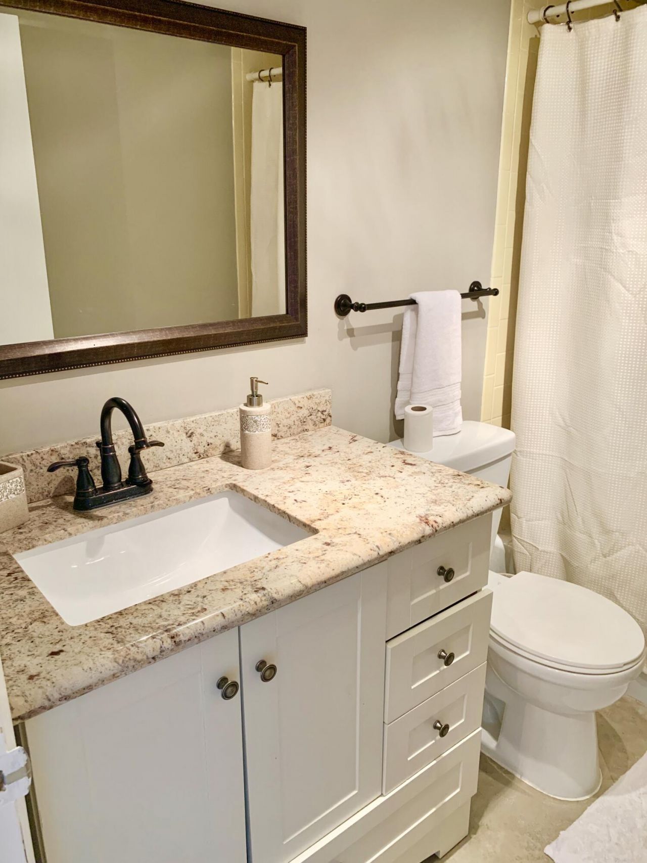 145 Ocean Avenue, Unit 419, Palm Beach Shores, FL 33404 Photo