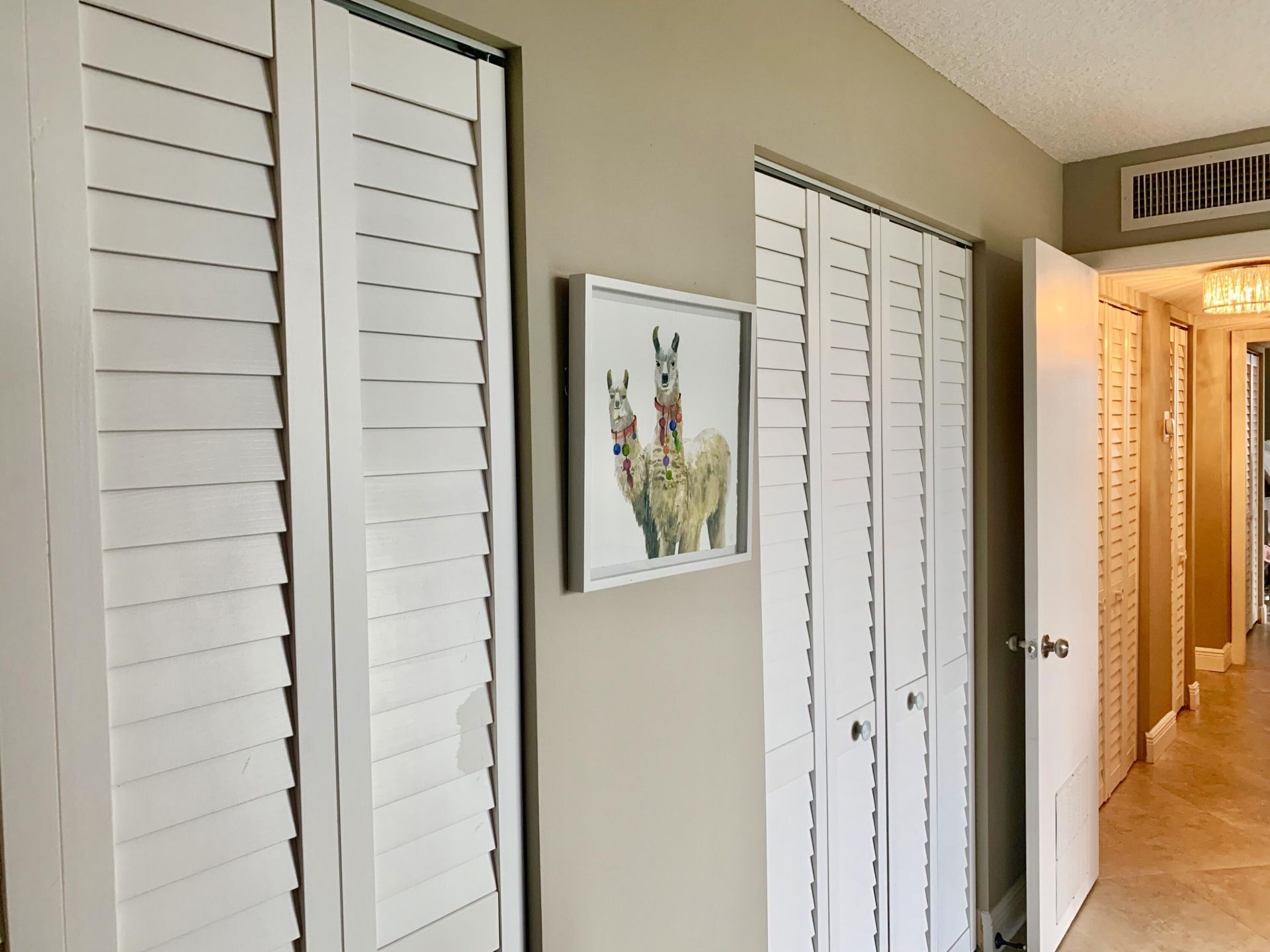 145 Ocean Avenue, Unit 419, Palm Beach Shores, FL 33404 Photo