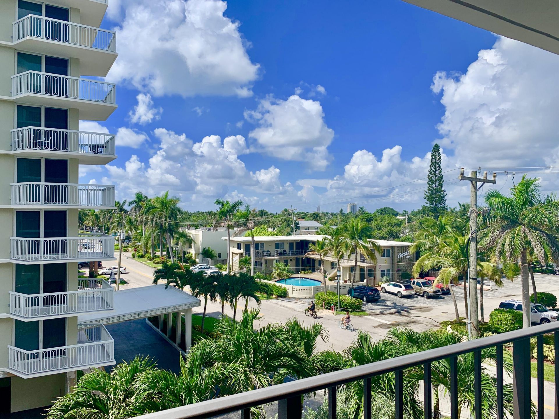 145 Ocean Avenue, Unit 419, Palm Beach Shores, FL 33404 Photo