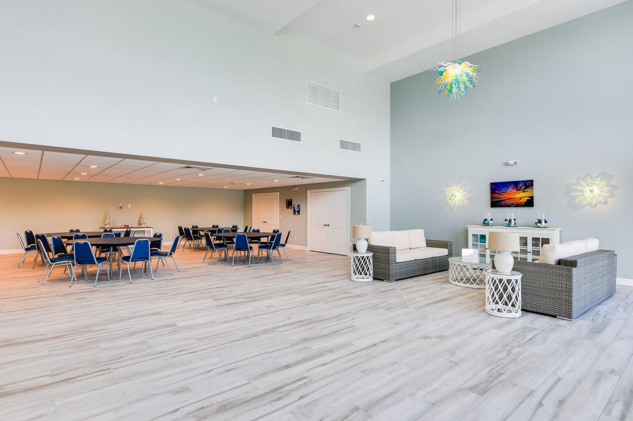 145 Ocean Avenue, Unit 419, Palm Beach Shores, FL 33404 Photo